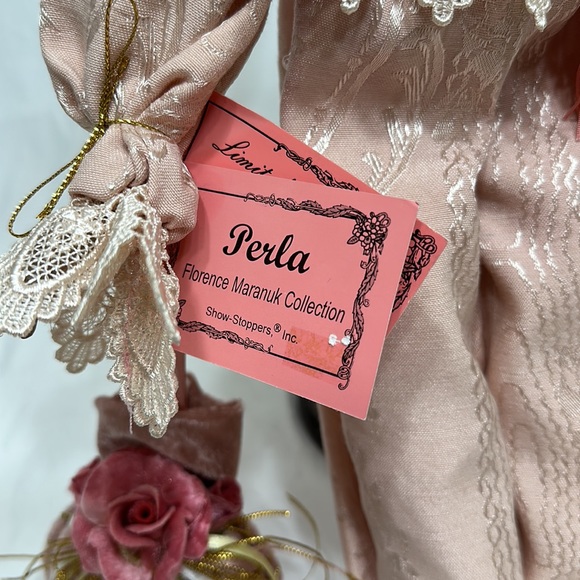 Porcelain Doll, Perla - Picture 2 of 8